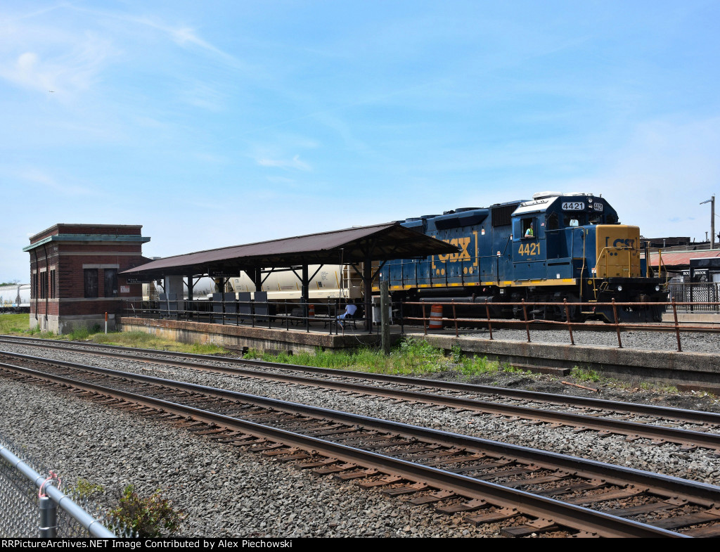 CSX 4421